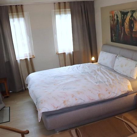 Ferienweingut & Gutsrestaurant Becker Apartment Burgen  Екстериор снимка