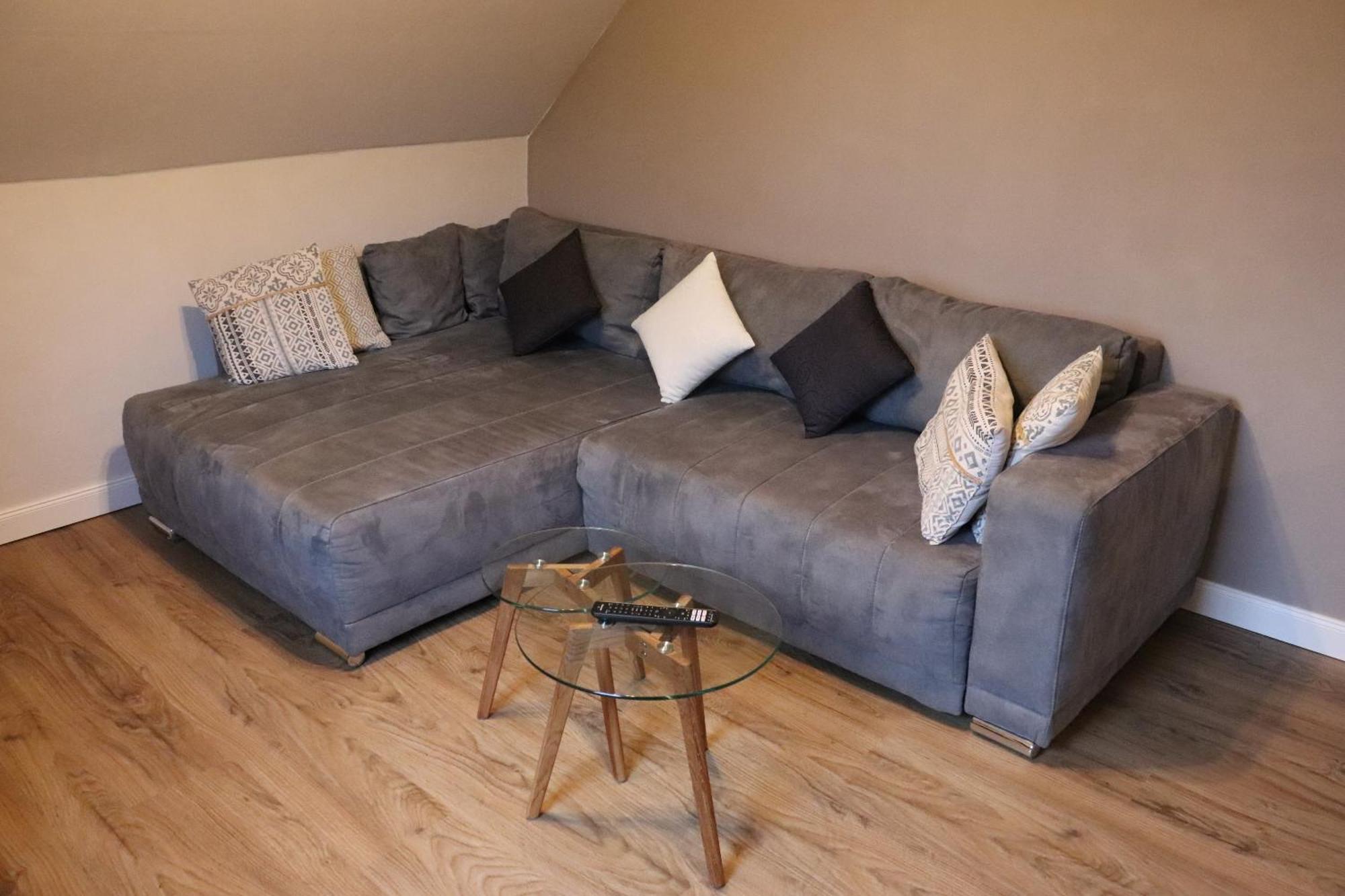 Ferienweingut & Gutsrestaurant Becker Apartment Burgen  Екстериор снимка