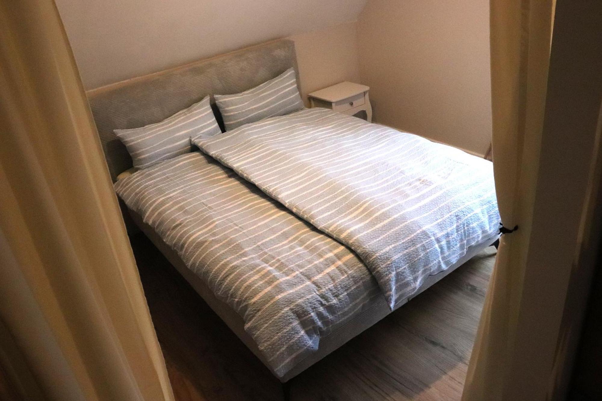 Ferienweingut & Gutsrestaurant Becker Apartment Burgen  Екстериор снимка