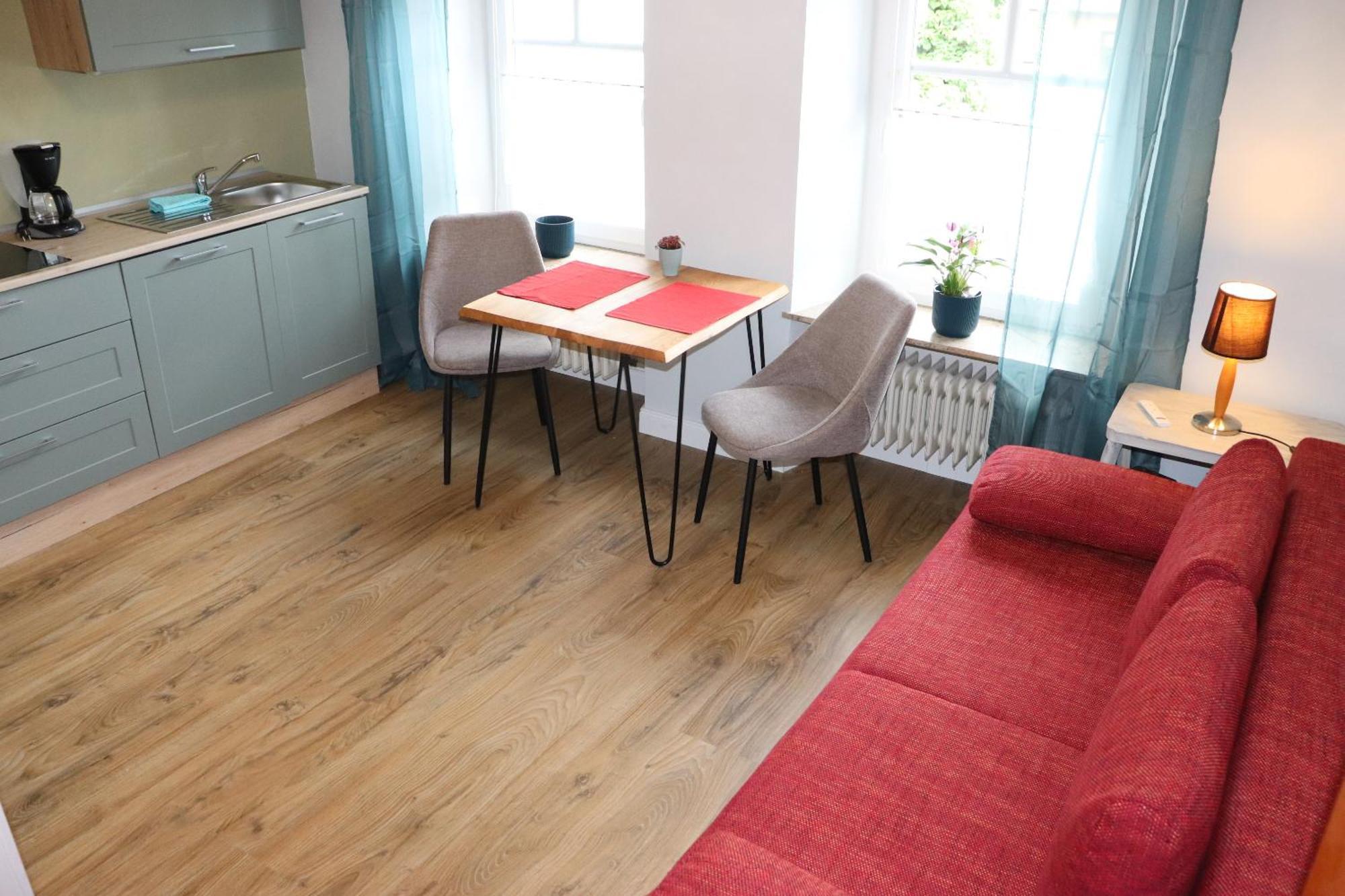 Ferienweingut & Gutsrestaurant Becker Apartment Burgen  Екстериор снимка